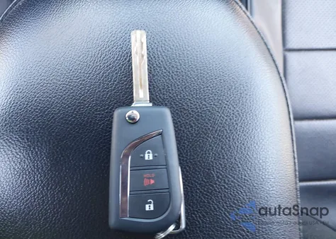 2022 Toyota Rav4 Hybrid Le z USA, uszkodzony, nr VIN 4T3MWRFV7NU072226